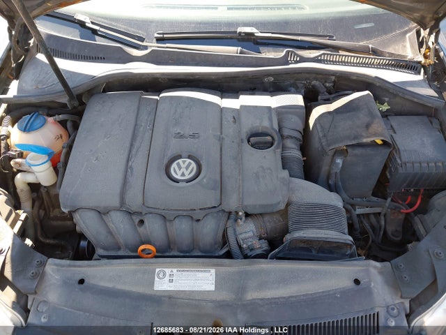 2012 Volkswagen Golf 2.5l Comfortline/2.5l Trendline მანქანა იყიდება აუქციონზე, vin: 3VWPX7AJ8CM627330, აუქციონის ნომერი: 12685683