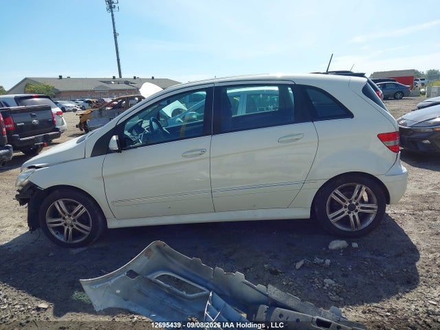 Aukcja sprzedaży 2011 Mercedes-benz B200, vin: WDDFH3DB7BJ664816, numer aukcji: 12695439