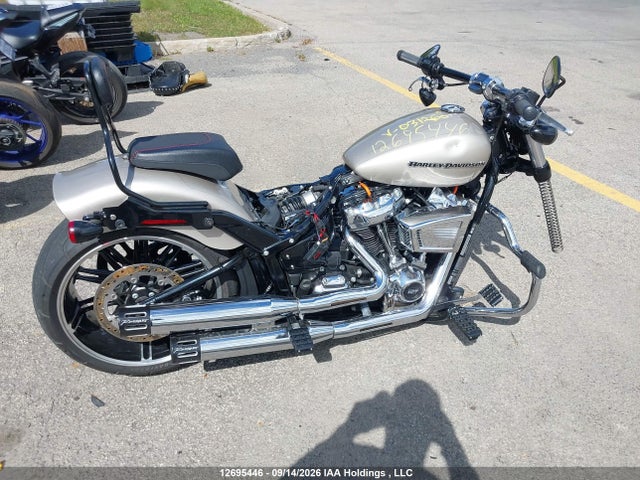 Продаж на аукціоні авто 2018 Harley-davidson Fxbr Breakout, vin: 1HD1YEJ13JC031260, номер лоту: 12695446