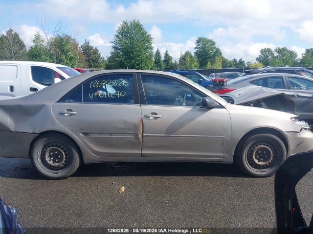 12682826 :رقم المزاد ، JTDBF30K920011270 vin ، 2002 Toyota Camry Le V6/se V6/xle V6 مزاد بيع