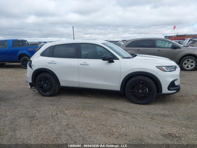 Продажа на аукционе авто 2027 Honda Hr-v Sport, vin: 3CZRZ2H57VM102869, номер лота: 12695480
