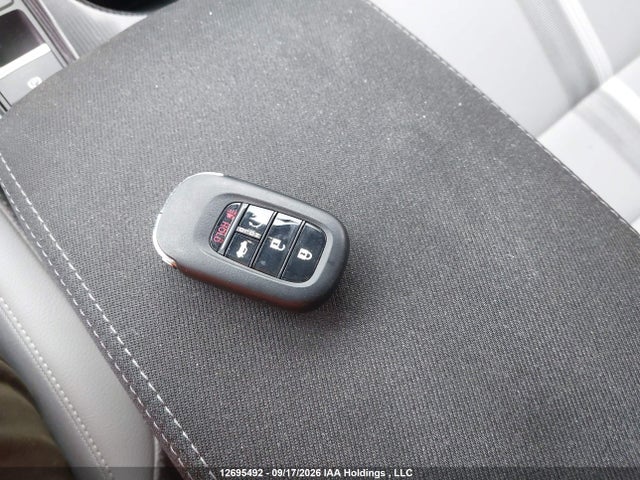 Продажа на аукционе авто 2026 Honda Civic, vin: 2HGFE4F84TH002111, номер лота: 12695492