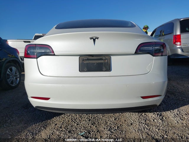 12695497 :رقم المزاد ، 5YJ3E1EA0MF963543 vin ، 2021 Tesla Model 3 مزاد بيع