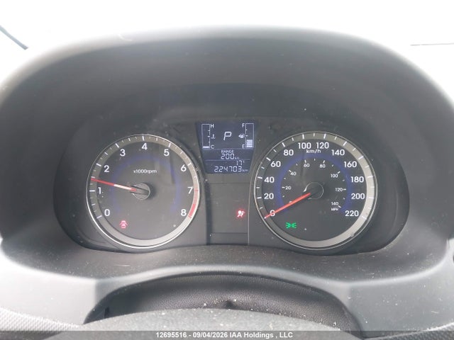 KMHCT5AE8GU258454 Hyundai ACCENT SE
