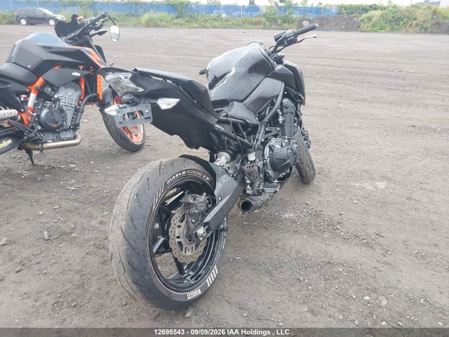 JKAZR2B1XJA006344 Kawasaki ZR900