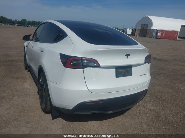 Tesla Model Y Long Range 2023 7SAYGAEE8PF756750 Image 3