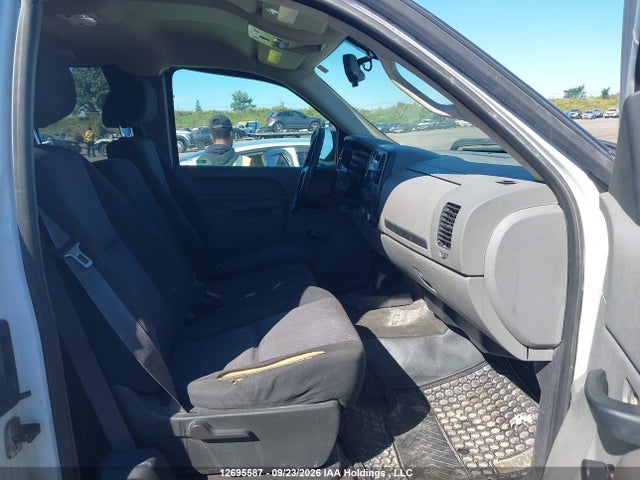 Продажа на аукционе авто 2011 Gmc Sierra 2500hd Wt, vin: 1GT22ZCG4BZ371578, номер лота: 12695587