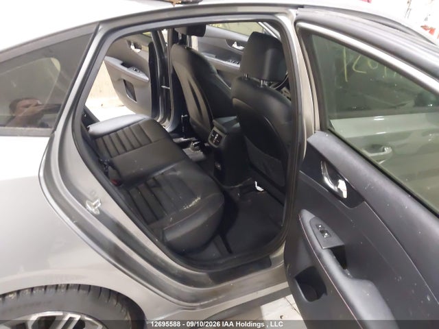 KIA FORTE GT 2022 KNAF45A77N5138150 Image 8