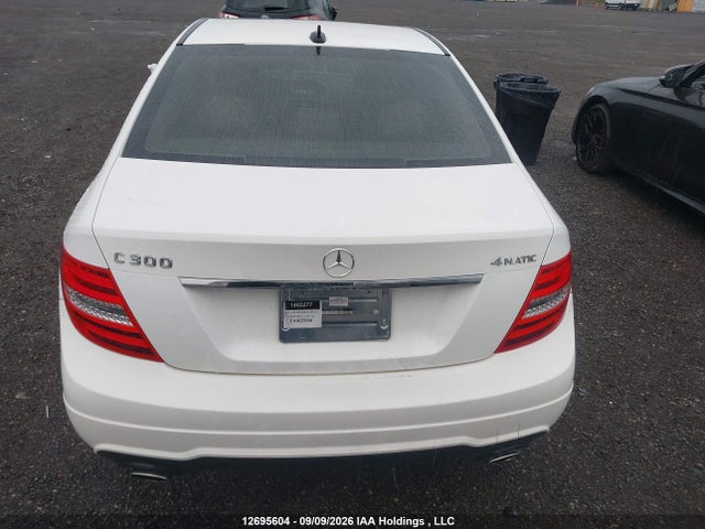 WDDGF8AB7EA907055 Mercedes-Benz C 300 4matic