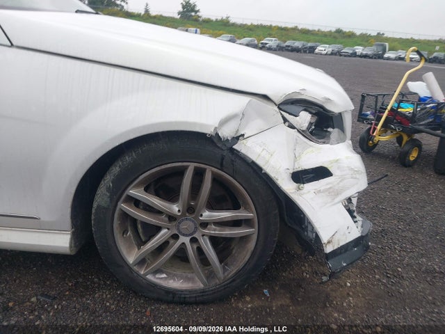 WDDGF8AB7EA907055 Mercedes-Benz C 300 4matic