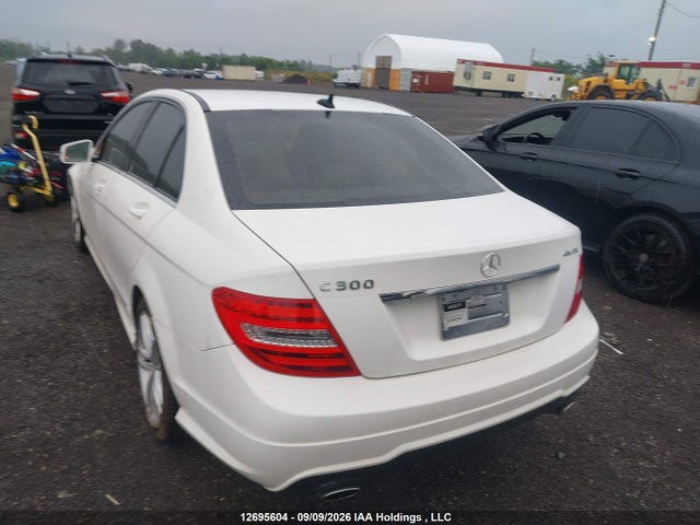 WDDGF8AB7EA907055 Mercedes-Benz C 300 4matic