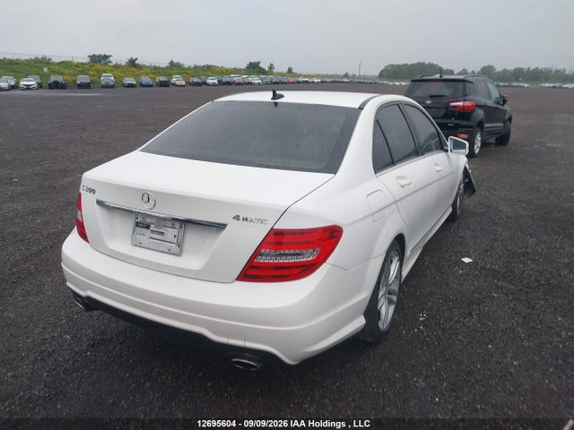 WDDGF8AB7EA907055 Mercedes-Benz C 300 4matic