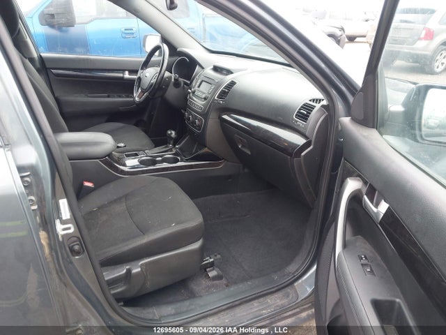 KIA SORENTO LX 2015 5XYKTDA76FG567383 Image 5