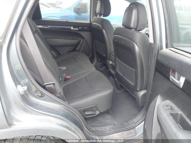 KIA SORENTO LX 2015 5XYKTDA76FG567383 Image 8