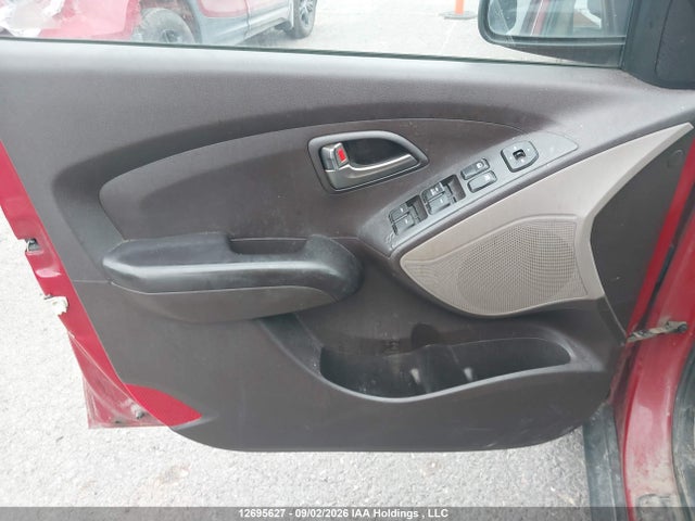 Hyundai TUCSON GLS 2015 KM8JT3AF8FU977027 Image 17