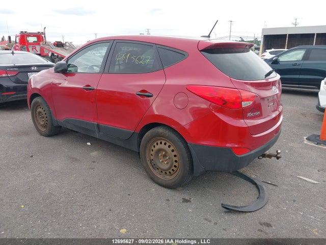 Hyundai TUCSON GLS 2015 KM8JT3AF8FU977027 Image 3