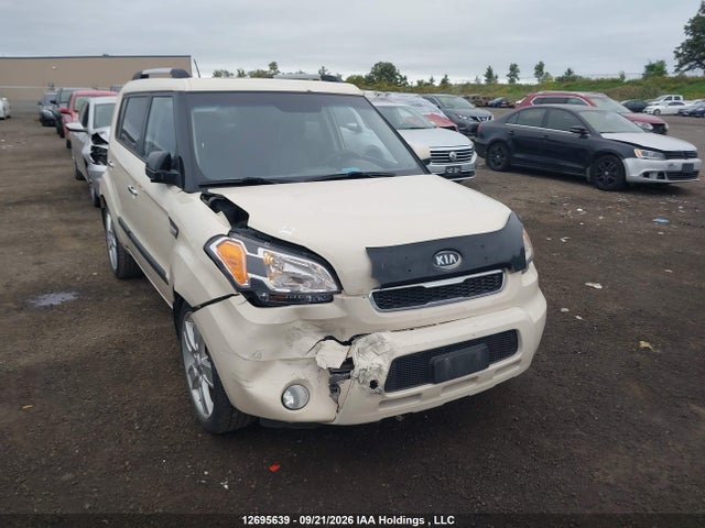 Продажа на аукционе авто 2011 Kia Soul 2.0l 2u/2.0l 4u/2.0l 4u Burner/2.0l 4u Luxury/2.0l 4u Retro/2.0l 4u Sx/2u, vin: KNDJT2A23B7727893, номер лота: 12695639