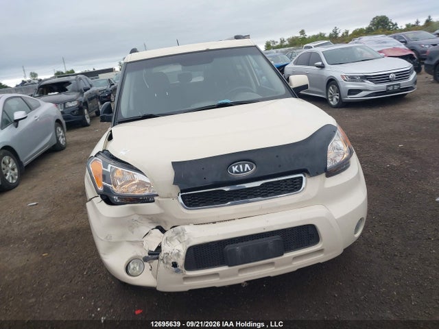 2011 Kia Soul 2.0l 2u/2.0l 4u/2.0l 4u Burner/2.0l 4u Luxury/2.0l 4u Retro/2.0l 4u Sx/2u მანქანა იყიდება აუქციონზე, vin: KNDJT2A23B7727893, აუქციონის ნომერი: 12695639