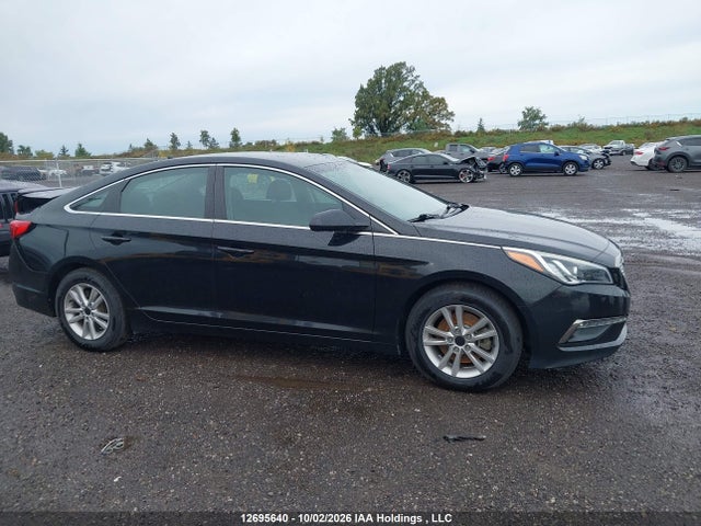 2016 Hyundai Sonata Se მანქანა იყიდება აუქციონზე, vin: 5NPE24AF3GH281511, აუქციონის ნომერი: 12695640