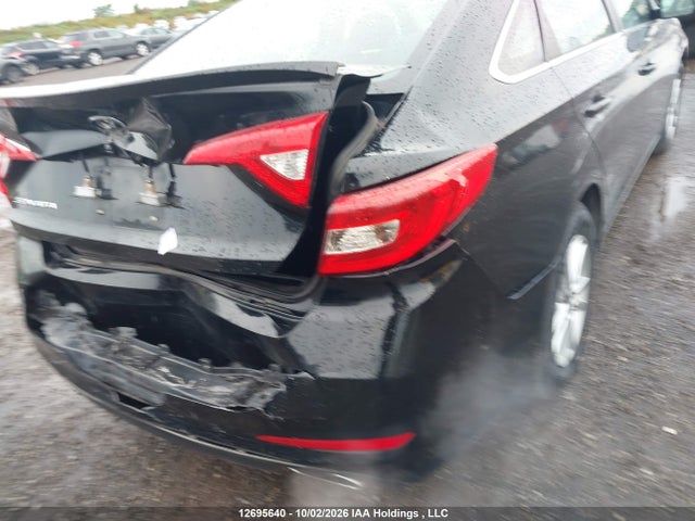 2016 Hyundai Sonata Se მანქანა იყიდება აუქციონზე, vin: 5NPE24AF3GH281511, აუქციონის ნომერი: 12695640