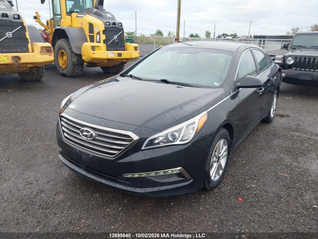2016 Hyundai Sonata Se მანქანა იყიდება აუქციონზე, vin: 5NPE24AF3GH281511, აუქციონის ნომერი: 12695640