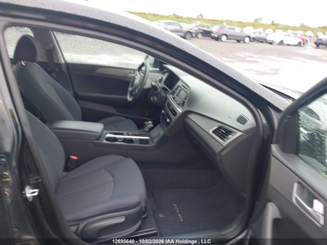 2016 Hyundai Sonata Se მანქანა იყიდება აუქციონზე, vin: 5NPE24AF3GH281511, აუქციონის ნომერი: 12695640