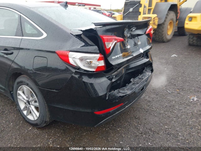 2016 Hyundai Sonata Se მანქანა იყიდება აუქციონზე, vin: 5NPE24AF3GH281511, აუქციონის ნომერი: 12695640