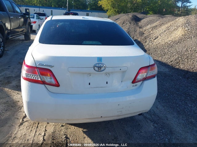 12695646 :رقم المزاد ، 4T1BF3EK5BU701966 vin ، 2011 Toyota Camry Se/le/xle مزاد بيع