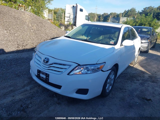 12695646 :رقم المزاد ، 4T1BF3EK5BU701966 vin ، 2011 Toyota Camry Se/le/xle مزاد بيع
