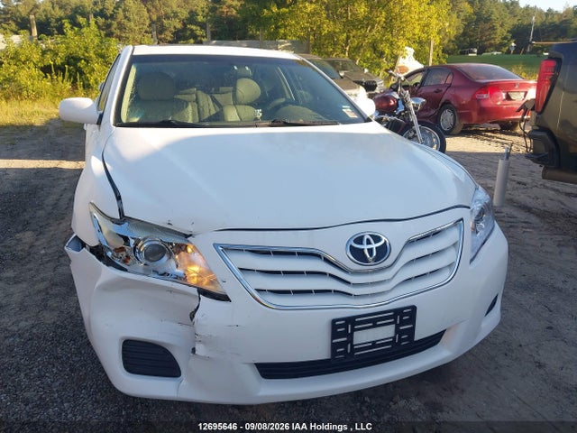 12695646 :رقم المزاد ، 4T1BF3EK5BU701966 vin ، 2011 Toyota Camry Se/le/xle مزاد بيع