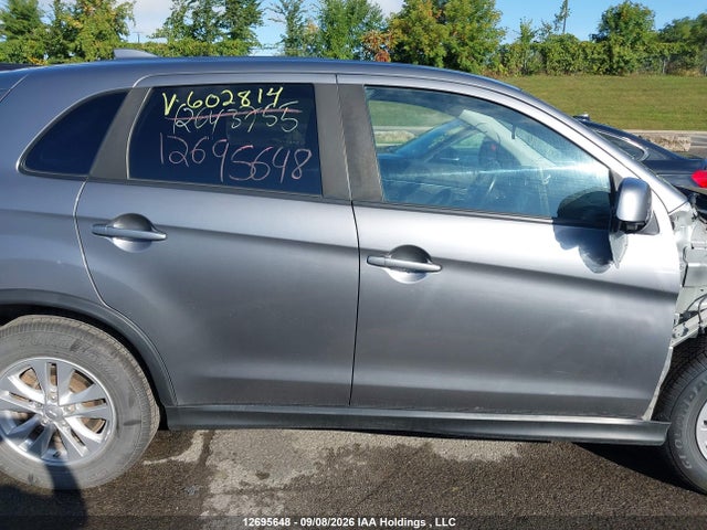 JA4AH3AU8KU602814 Mitsubishi RVR