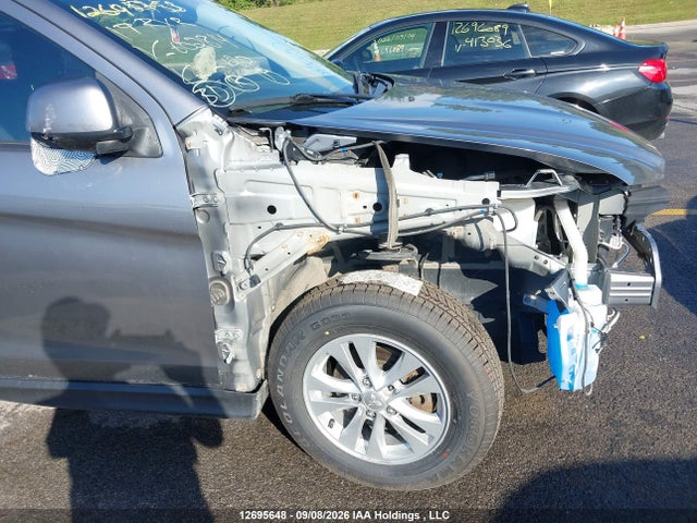 JA4AH3AU8KU602814 Mitsubishi RVR
