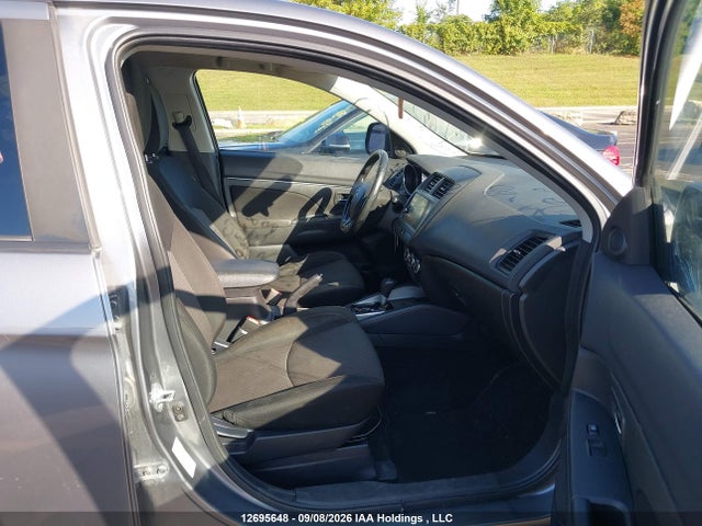 JA4AH3AU8KU602814 Mitsubishi RVR