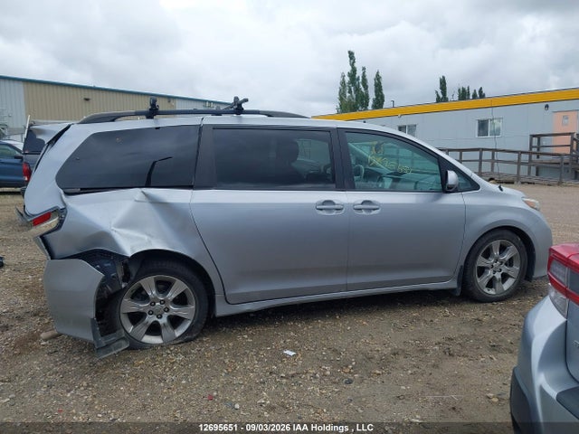 12695651 :رقم المزاد ، 5TDXK3DC4CS278139 vin ، 2012 Toyota Sienna Sport مزاد بيع