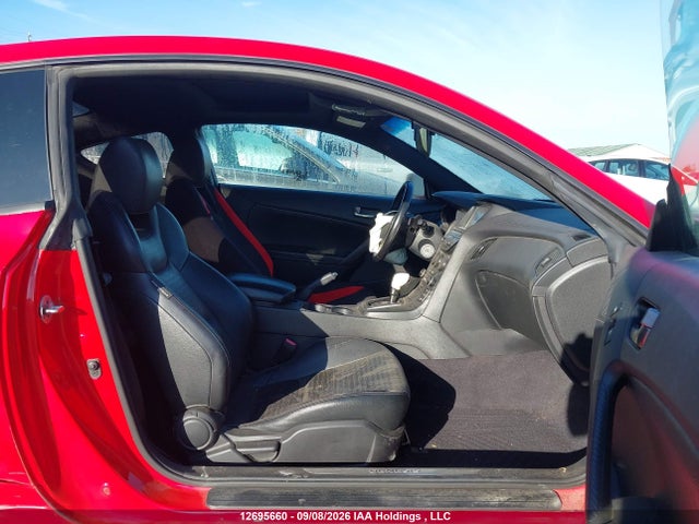 2013 Hyundai Genesis 2.0t Premium მანქანა იყიდება აუქციონზე, vin: KMHHT6KD7DU094286, აუქციონის ნომერი: 12695660
