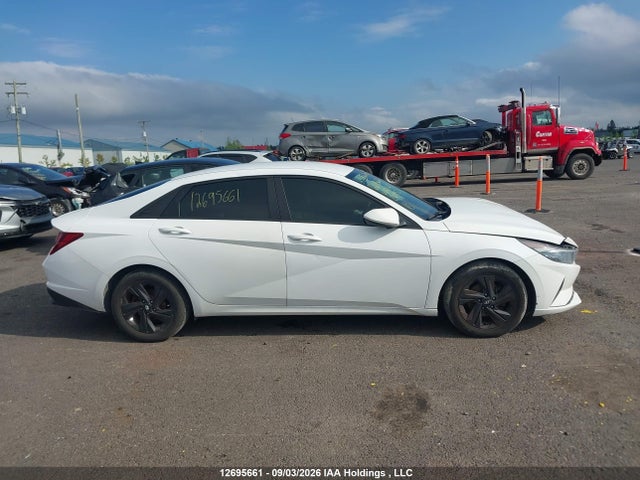 2021 Hyundai Elantra Essential Ivt With Hyundai Smartsense Package მანქანა იყიდება აუქციონზე, vin: KMHLM4AG0MU185150, აუქციონის ნომერი: 12695661