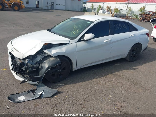 2021 Hyundai Elantra Essential Ivt With Hyundai Smartsense Package მანქანა იყიდება აუქციონზე, vin: KMHLM4AG0MU185150, აუქციონის ნომერი: 12695661