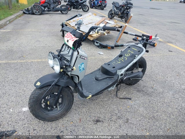 Honda NPS50 2022 JH2AF5825NK800561 Image 2