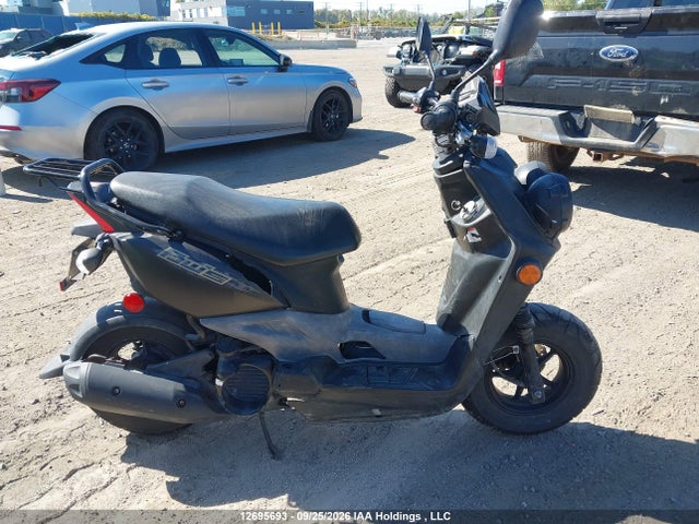 2013 Yamaha Yw50 F მანქანა იყიდება აუქციონზე, vin: RKRSA43N9DA121588, აუქციონის ნომერი: 12695693
