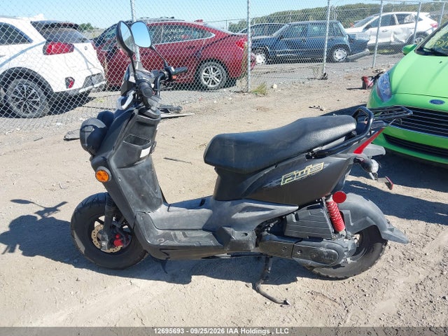 2013 Yamaha Yw50 F მანქანა იყიდება აუქციონზე, vin: RKRSA43N9DA121588, აუქციონის ნომერი: 12695693