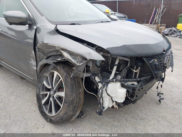 Продажа на аукционе авто 2018 Nissan Rogue S/sl/sv, vin: JN8AT2MV8JW325379, номер лота: 12695723