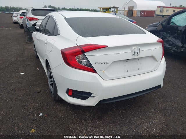 Honda Civic Lx 2018 2HGFC2F54JH012716 Image 3