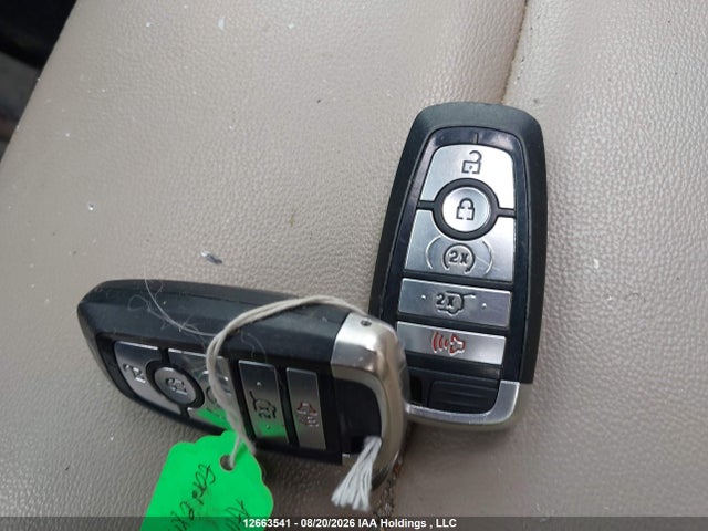 Ford EXPLORER XLT 2020 1FMSK8DH8LGA98896 Image 10