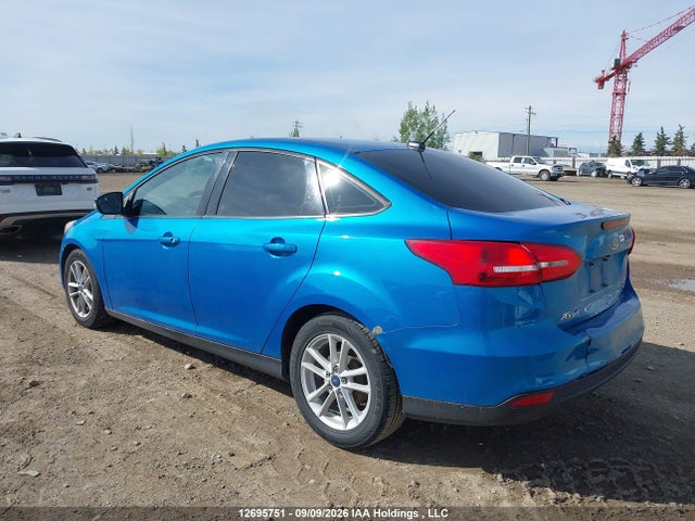 Ford FOCUS SE 2017 1FADP3F27HL250326 Image 3