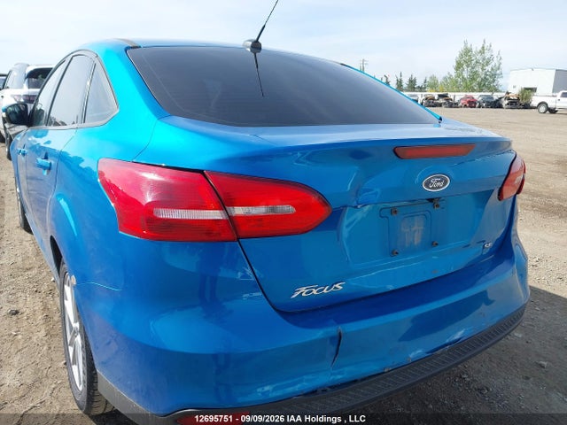 Ford FOCUS SE 2017 1FADP3F27HL250326 Image 6