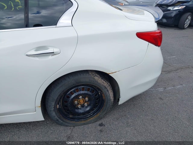 12695779 :رقم المزاد ، JN1BV7AR6FM421502 vin ، 2015 Infiniti Q50 Sport مزاد بيع