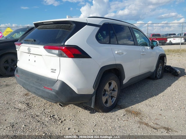 12695780 :رقم المزاد ، 2T3R1RFV6PC370467 vin ، 2023 Toyota Rav4 Xle/xle Premium مزاد بيع