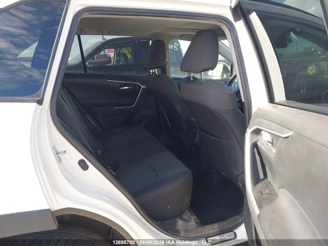 12695780 :رقم المزاد ، 2T3R1RFV6PC370467 vin ، 2023 Toyota Rav4 Xle/xle Premium مزاد بيع