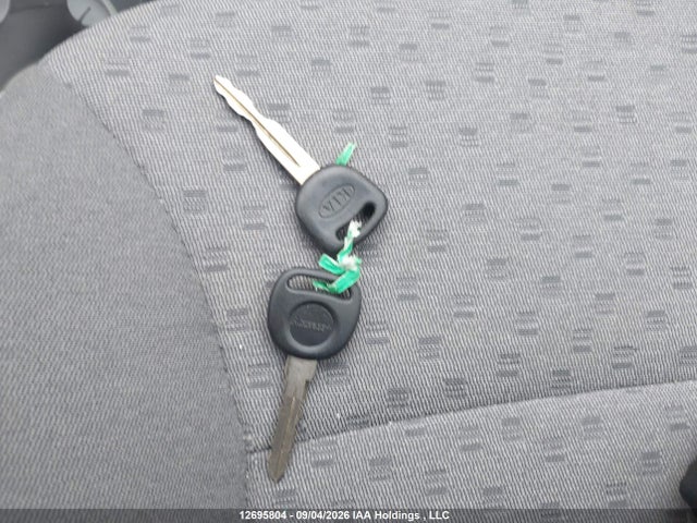 12695804 :رقم المزاد ، KNADC125546311513 vin ، 2004 Kia Rio مزاد بيع