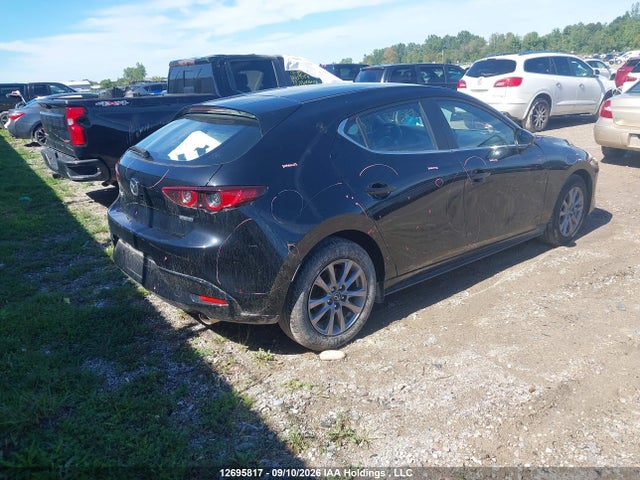 JM1BPALL3M1349542 Mazda Mazda3 Gs
